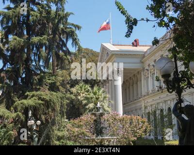 Imposante Sitz von Santiago des Nationalen Kongresses von Chile, im Zentrum von Santiago de Chile, die Hauptstadt und die grösste Stadt in Chile. Stockfoto