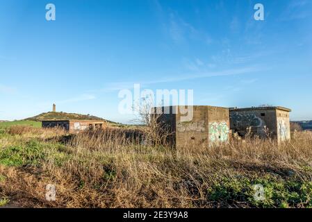 Verlassene Flak Bunker in der Nähe von Castle Hill, Huddersfield, West Yorkshire, England, Großbritannien Stockfoto