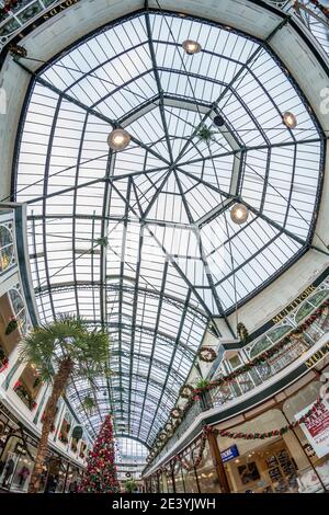 Wayfarers Arcade (früher Leyland Arcade und Burton Arcade) ein denkmalgeschütztes Gebäude in der Lord St in der Küstenstadt Southport, Merseyside Stockfoto