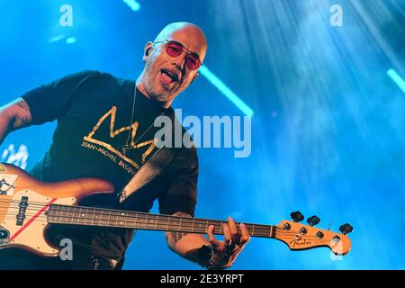 Saint-Florent (Korsika). 2019/08/04: Pascal Obispo im Konzert beim Porto Latino Festival Stockfoto