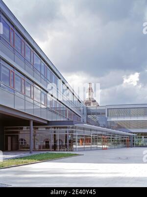 Sportschulzentrum Dresden, deutschland, deutschland, Germania, Alemania Architekt: Meyer und Bassin 2007, Neubau Schule und Sporthalle Stockfoto