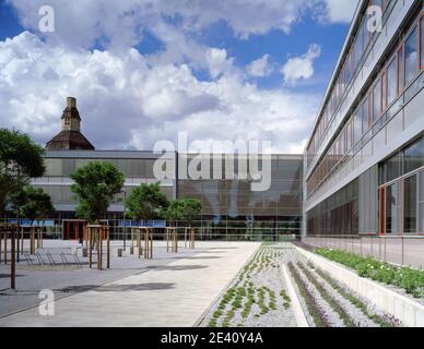 Sportschulzentrum Dresden, deutschland, deutschland, Germania, Alemania Architekt: Meyer und Bassin 2007, Neubau Schule und Sporthalle Stockfoto