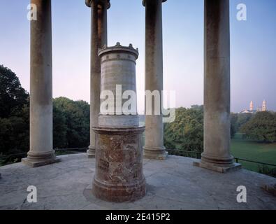 Blick vom Monopteros auf die Stadt Stockfoto