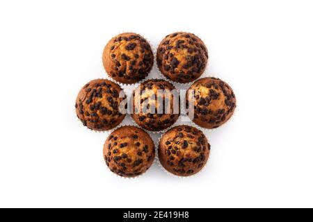 Gerade gebackene Schokolade Muffins isoliert auf weißem Hintergrund Stockfoto