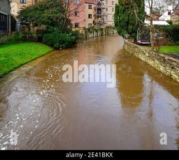 Pickering, England, Großbritannien, 22. Januar 2021. Die Stadt entkommt der Überschwemmung während des Sturms Christoph, trotz Rekordwasserstand hinter dem bund-System. Stockfoto