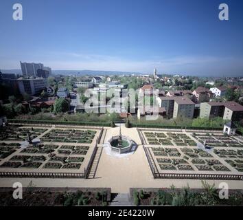 Blick vom Schloß auf den Garten Stockfoto