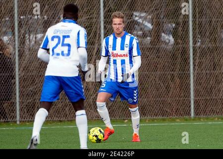 Odense, Dänemark. Januar 2021. Kasper Larsen (5) von ob bei einem Testspiel zwischen Odense Boldklub und Esbjerg FB auf dem Trainingsgelände von Odense Boldklub in Odense. (Foto Kredit: Gonzales Foto/Alamy Live News Stockfoto