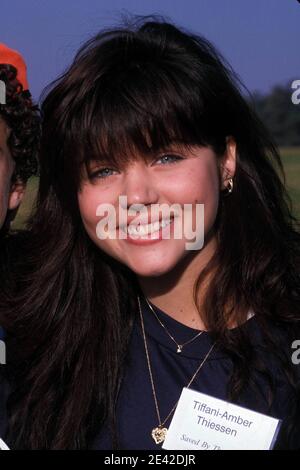 Tiffani Amber Thiessen 1989 Quelle: Ralph Dominguez/MediaPunch ...