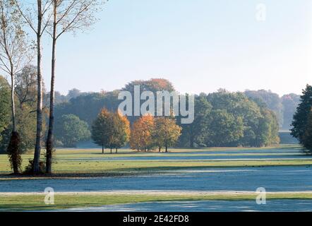 Blick vom Schloß in Richtung Pücklerstein Stockfoto
