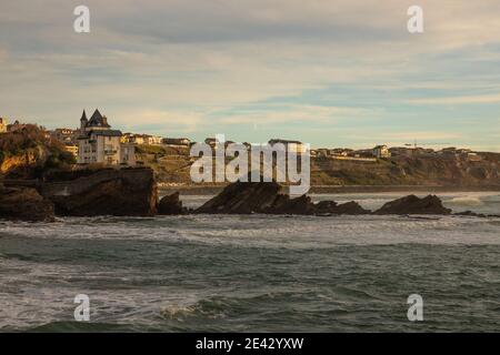 Stadt Biarritz mit seiner schönen Küste, am nördlichen Baskenland. Stockfoto