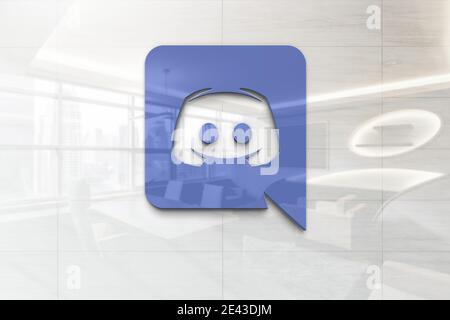 Logo „Discord“ auf reflektierender Business-Wandtafel Stockfoto