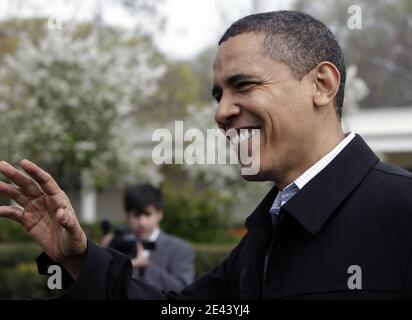 US-Präsident Barack Obama wird am 13. April 2009 während der Ostereierrolle im Weißen Haus in Washington, DC, USA, gesehen. Foto von Yuri Gripas/ABACAPRESS.COM Stockfoto