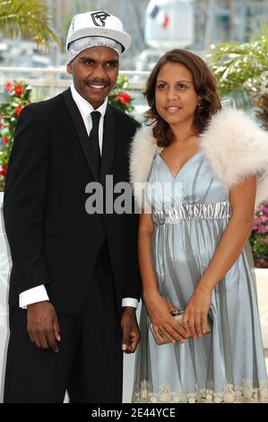 Der Schauspieler Rowan McNamara und die Schauspielerin Marissa Gibson nehmen am 16. Mai 2009 an einem 'Samson and Delilah' Fotocall Teil, der im Palais des Festivals während der 62. Internationalen Filmfestspiele von Cannes in Cannes, Frankreich, stattfand. Foto von Nebinger-Orban/ABACAPRESS.COM Stockfoto