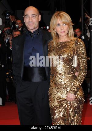 Jean-Marc Barr und Rosanna Arquette nehmen an der Vorführung von "Antichrist" beim 62. Filmfestival in Cannes, Frankreich, am 18. Mai 2009 Teil. Foto von Lionel Hahn/ABACAPRESS.COM Stockfoto