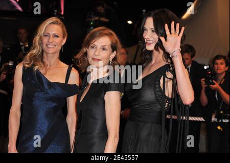 Isabelle Huppert, Asia Argento, Robin Wright Penn bei der Vorstellung von "Vincere" während der 62. Filmfestspiele von Cannes im Palais des Festivals in Cannes, Frankreich am 19. Mai 2009. Foto von Nebinger-Orban/ABACAPRESS.COM Stockfoto