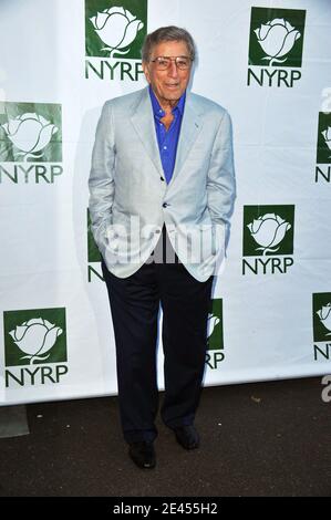 Sänger Tony Bennett nimmt am 19. Mai 2009 am 8. Jährlichen Frühjahrspicknick von Bette Midler's New York Restoration Project im New Leaf Restaurant & Bar in New York City, NY, USA Teil. Foto von Gregorio Binuya/ABACAPRESS.COM Stockfoto