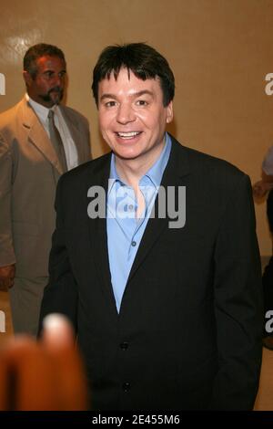 Mike Myers kommt bei der Pressekonferenz zu "Inglourious Basterds" während der 62. Filmfestspiele von Cannes am 20. Mai 2009 im Palais des Festivals in Cannes, Frankreich. Foto von Guignebourg-Gorassini/ABACAPRESS.COM Stockfoto