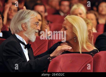 Der österreichische Regisseur Michael Haneke gewann die Palme d'Or für seinen Film 'das weiße Band' während der Abschlussfeier der 62. Filmfestspiele von Cannes am 24. Mai 2009 in Cannes, Frankreich, am 24 2009. Mai. Foto von Nebinger-Orban/ABACAPRESS.COM Stockfoto