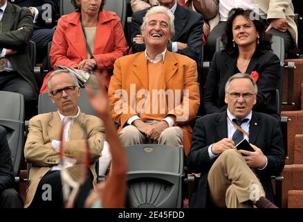 Jean-Loup Dabadie nimmt am 27. Mai 2009 an den French Tennis Open 2009 in der Roland Garros Arena in Paris Teil. Foto von Christophe Guibbaud/ABACAPRESS.COM Stockfoto