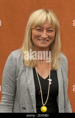 Christine Bravo bei der Ankunft im VIP-Bereich 'Le Village' während der French Tennis Open 2009 in der Roland Garros Arena in Paris, Frankreich am 6. Juni 2009. Foto von Gorassini-Guignebourg/ABACAPRESS.COM Stockfoto