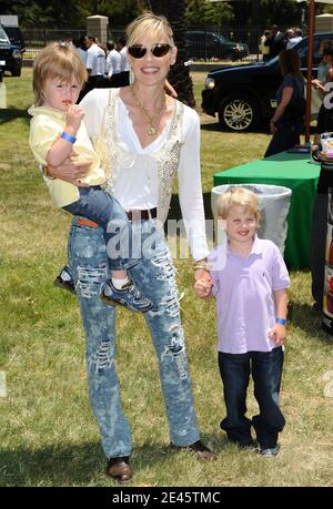 Sharon Stone trifft am 7. Juni 2009 im Wadsworth Theatre in Westwood, Los Angeles, CA, USA, zum „A Time for Heroes“ Celebrity Carnival zugunsten der Elizabeth Glaser Pediatric AIDS Foundation ein. Foto von Lionel Hahn/ABACAPRESS.COM Stockfoto