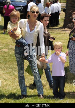 Sharon Stone trifft am 7. Juni 2009 im Wadsworth Theatre in Westwood, Los Angeles, CA, USA, zum „A Time for Heroes“ Celebrity Carnival zugunsten der Elizabeth Glaser Pediatric AIDS Foundation ein. Foto von Lionel Hahn/ABACAPRESS.COM Stockfoto