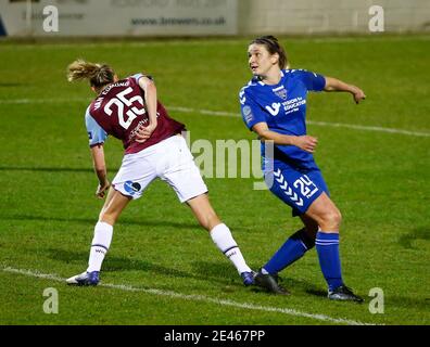 Dagenham, Großbritannien. Januar 2021. DAGENHAM, ENGLAND - JANUAR 21: Abby Holmes von Durham W.F.C während FA Women's Continental Tires League Cup Quarter Finalspiel zwischen West Ham United Women und Durham Women im Chigwell Construction Stadium am 21. Januar 2021 in Dagenham, England Credit: Action Foto Sport/Alamy Live News Stockfoto