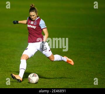 Dagenham, Großbritannien. Januar 2021. DAGENHAM, ENGLAND - JANUAR 21: Laura Vetterlein von West Ham United WFC während FA Women's Continental Tyres League Cup Quarter Finalspiel zwischen West Ham United Women und Durham Women im Chigwell Construction Stadium am 21. Januar 2021 in Dagenham, England Credit: Action Foto Sport/Alamy Live News Stockfoto