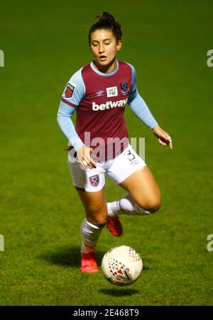 Dagenham, Großbritannien. Januar 2021. DAGENHAM, ENGLAND - JANUAR 21: MAZ Pacheco von West Ham United WFC während FA Women's Continental Tyres League Cup Quarter Finalspiel zwischen West Ham United Women und Durham Women im Chigwell Construction Stadium am 21. Januar 2021 in Dagenham, England Credit: Action Foto Sport/Alamy Live News Stockfoto