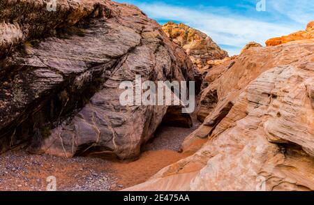 Pastell Walled Slot Canyon in Kaolin Wash, Valley of Fire State Park, Nevada, USA Stockfoto