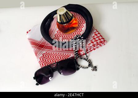 Arabisch traditionelle Männer Kleidung Accessoires isoliert, Stockfoto