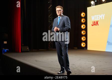 Warschau, Masowien, Polen. Januar 2021. Die Präsentation der Bewegung Polen 2050 unter dem Motto "Wir wissen, wie" EIN Plan für Poland.in das Bild: KRZYSZTOF HOLOWNIA Kredit: Hubert Mathis/ZUMA Wire/Alamy Live News Stockfoto