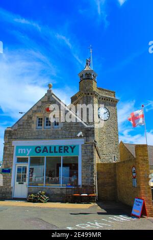 Clock Tower am Prince of Wales Pier, Dover Marina, Western Docks, Kent, Großbritannien, Juli 2016 Stockfoto