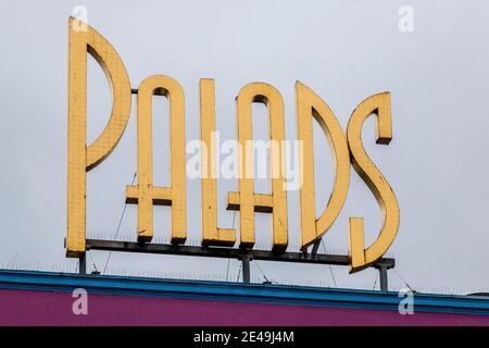 Kopenhagen, Dänemark - 12. Dez 2020: Das Logo der Paladen in Kopenhagen Stockfoto