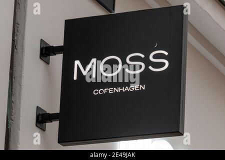Kopenhagen, Dänemark - 12. Dez 2020: Das Logo der Moos in Kopenhagen Stockfoto