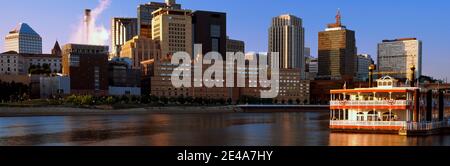 Wolkenkratzer in einer Stadt, St. Paul, Minnesota, USA Stockfoto