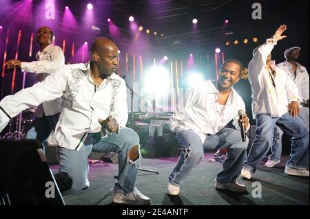 Kool and the Gang tritt am 15. Juli 2009 beim Montreux Jazz Festival in der Schweiz auf. Foto von Loona/ABACAPRESS.COM Stockfoto