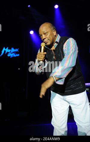 Kool and the Gang tritt am 15. Juli 2009 beim Montreux Jazz Festival in der Schweiz auf. Foto von Loona/ABACAPRESS.COM Stockfoto