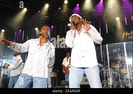 Kool and the Gang tritt am 15. Juli 2009 beim Montreux Jazz Festival in der Schweiz auf. Foto von Loona/ABACAPRESS.COM Stockfoto