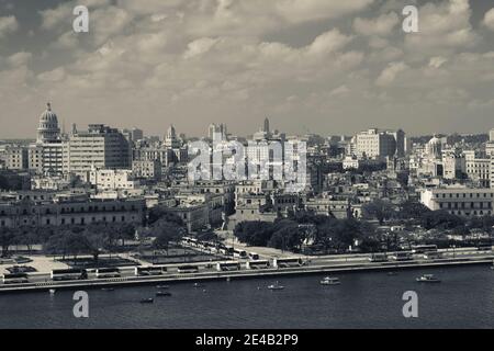 Erhöhte Ansicht einer Stadt von Morro Castle, Havanna, Kuba Stockfoto