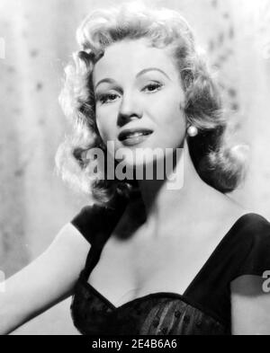 VIRGINIA MAYO (1920-2005) amerikanische Filmschauspielerin und Tänzerin um 1950 Stockfoto