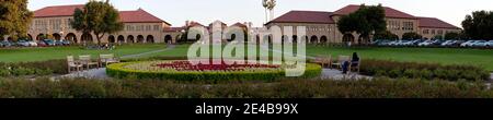 Die Vorderseite der Stanford University in Palo Alto, Santa Clara County, Kalifornien, USA Stockfoto