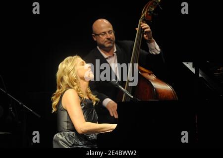 Diana Krall tritt am 17. September 2009 im L'Olympia in Paris auf. Foto von Mousse/ABACAPRESS.COM Stockfoto