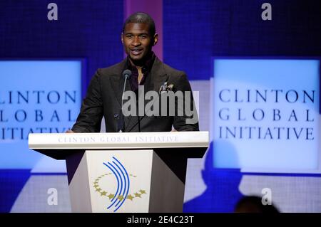 Eröffnungsfeier der Clinton Global Citizen Awards am 24. September 2009 in New York. Foto von Mehdi Taamallah/ABACAPRESS.COM (Bild: Usher) Stockfoto