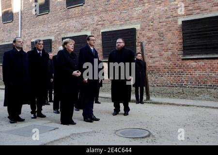 OSWIECIM, POLEN - 6. DEZEMBER 2019: Angela Merkels Besuch im ehemaligen Nazi-Konzentrationslager Auschwitz-Birkenau. Stockfoto