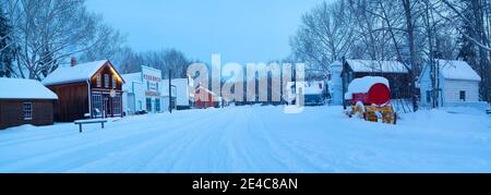 Historische Neugestaltung der Hauptstraße einer Kleinstadt, Fort Edmonton Park, Edmonton, Alberta, Kanada Stockfoto