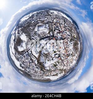 Deutschland, Thüringen, Gehren, Schlossgelände, Burgruine, Schnee, Übersicht, Luftbild, Kugelpanorama Kugelpanorama Stockfoto