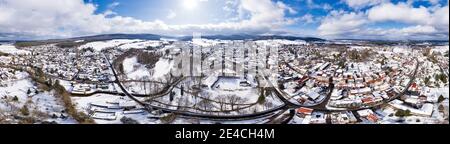 Deutschland, Thüringen, Gehren, Häuser, Burgruinen, Kirche, Schnee, Übersicht, Luftbild, 360 Grad Panorama Stockfoto