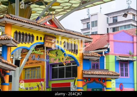 Eingang zur Fußgängerzone oder India Street in Kuching Stockfoto