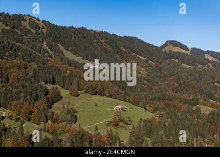 Europa, Deutschland, Bayern, Allgäu, Oberstaufen, Alpenlandschaft im Herbst Stockfoto